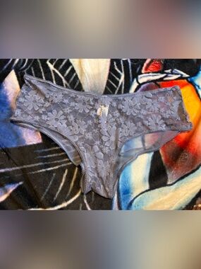 Victoria's Secret PINK Lavender Floral Lace Briefs 5/$25